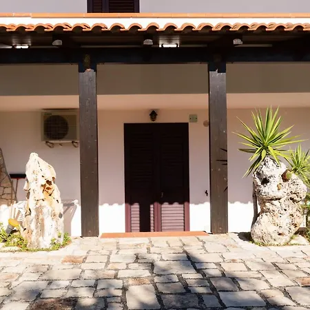 Villantica Aparthotel 3*