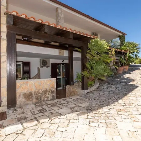 Villantica Aparthotel Vieste